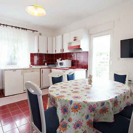 Apartman Kondic Omišalj Esterno foto