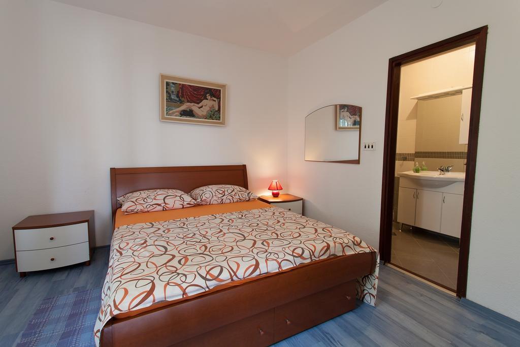 Apartman Kondic Omišalj Camera foto