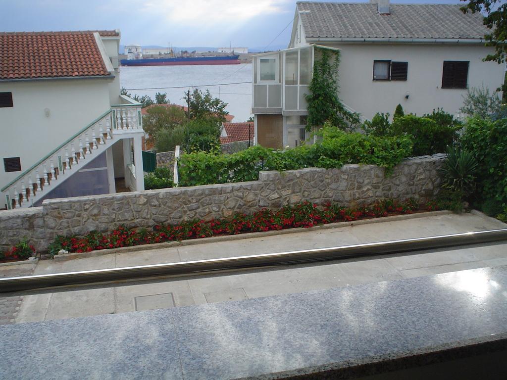 Apartman Kondic Omišalj Camera foto
