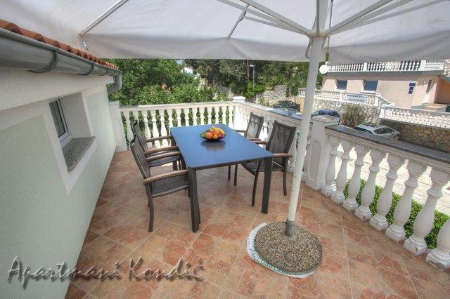 Apartman Kondic Omišalj Esterno foto