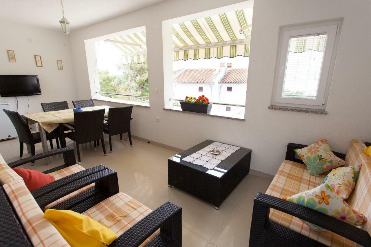 Apartman Kondic Omišalj Esterno foto