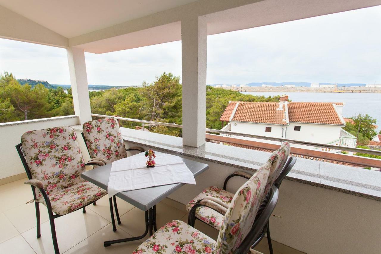 Apartman Kondic Omišalj Esterno foto